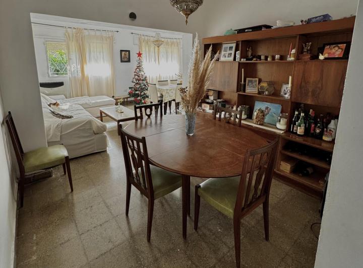 Casa · 277m² · 8 Ambientes