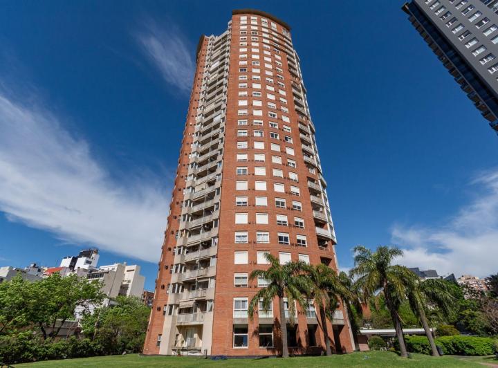 Departamento · 79m² · 4 Ambientes · 1 Cochera