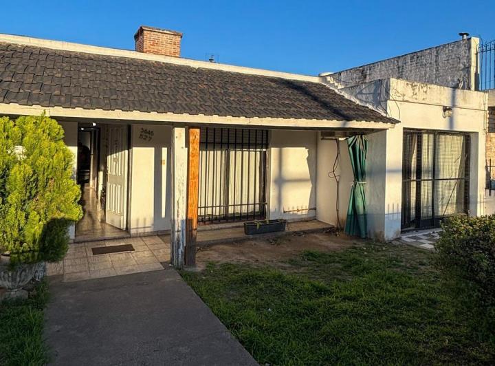 Casa · 151m² · 6 Ambientes · 1 Cochera
