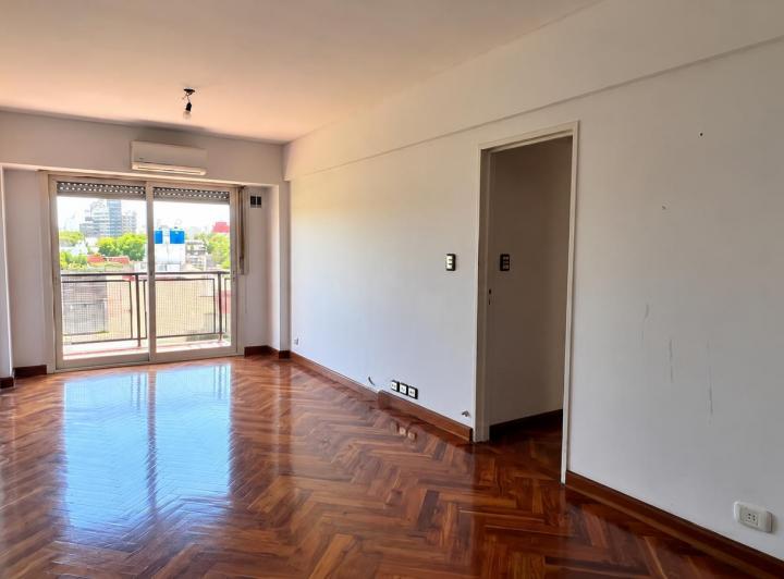 Departamento · 87m² · 4 Ambientes · 1 Cochera