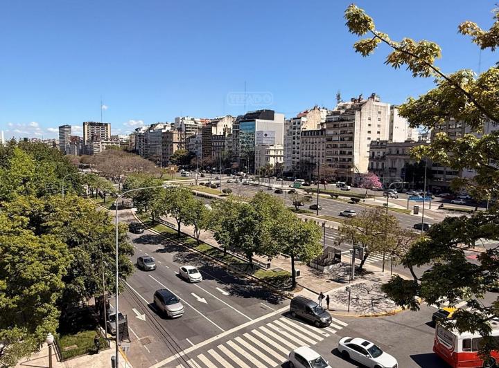 Departamento · 235m² · 4 Ambientes · 2 Cocheras