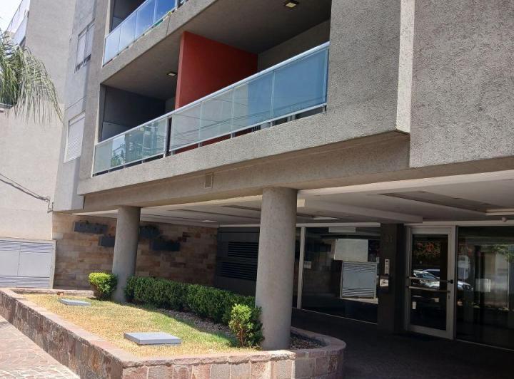 Departamento · 100m² · 3 Ambientes · 1 Cochera
