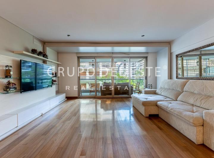 Departamento · 169m² · 4 Ambientes · 1 Cochera