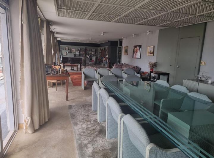 Departamento · 360m² · 6 Ambientes · 3 Cocheras