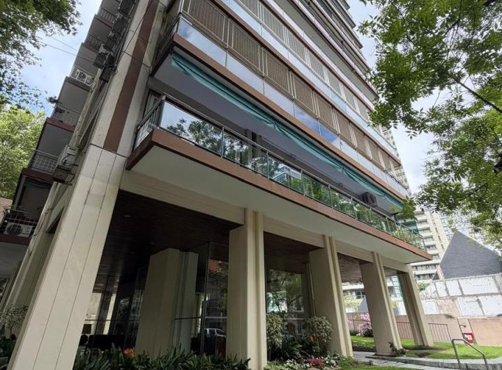 Departamento · 140m² · 4 Ambientes · 1 Cochera