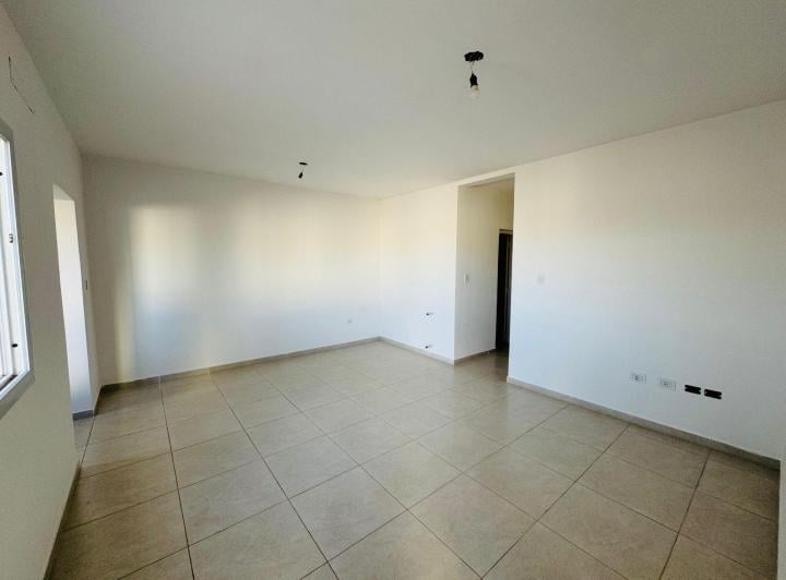 Departamento · 80m² · 4 Ambientes · 1 Cochera