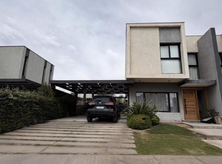 Departamento · 170m² · 5 Ambientes · 2 Cocheras