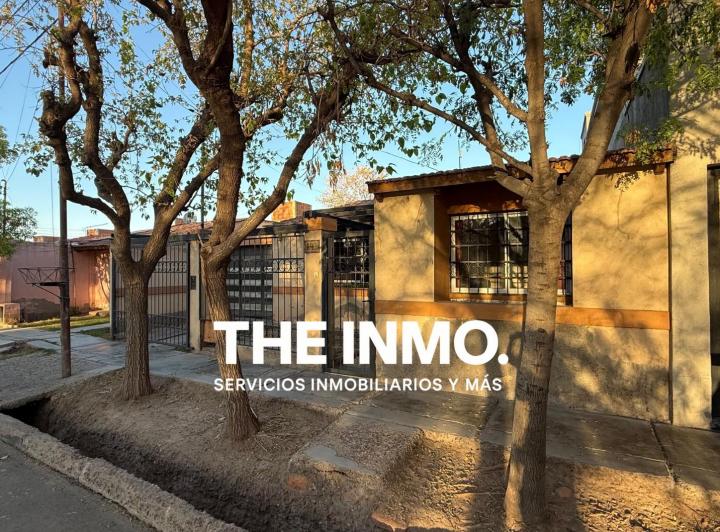 Casa · 79m² · 5 Ambientes · 1 Cochera