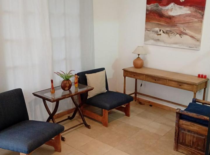 Casa · 290m² · 7 Ambientes · 1 Cochera
