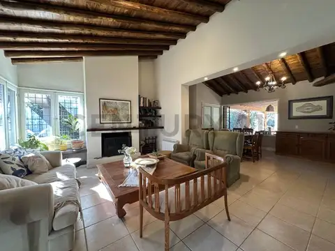 Casa en Venta en Chacras de Coria, Luján de Cuyo