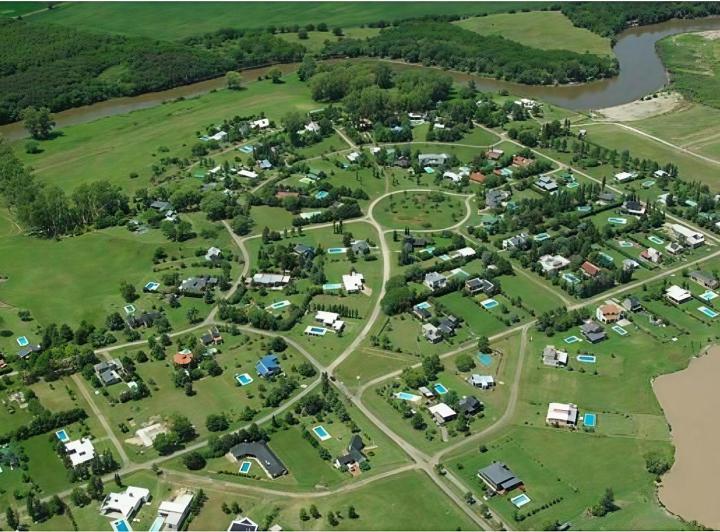 Terreno · 700m²