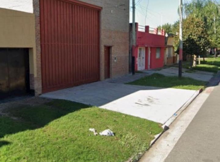 Terreno · 176m²