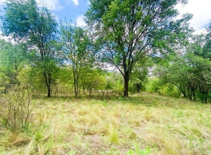 Terreno · 739m²