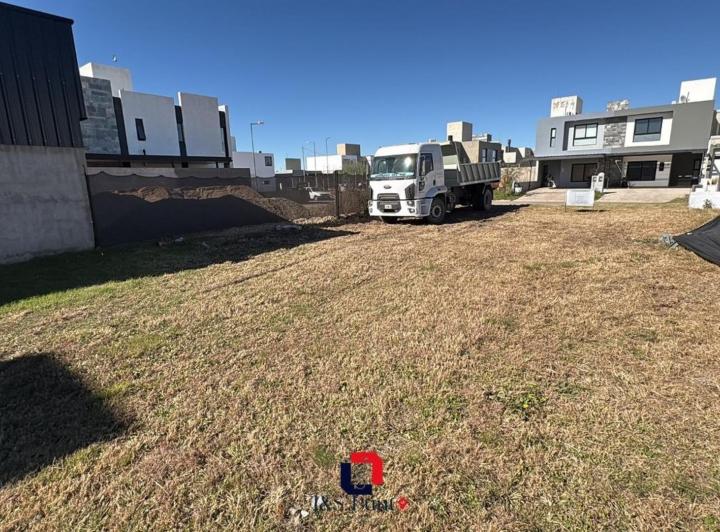 Terreno · 360m²