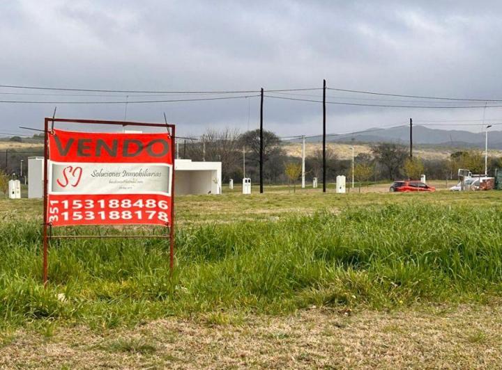 Terreno · 360m²