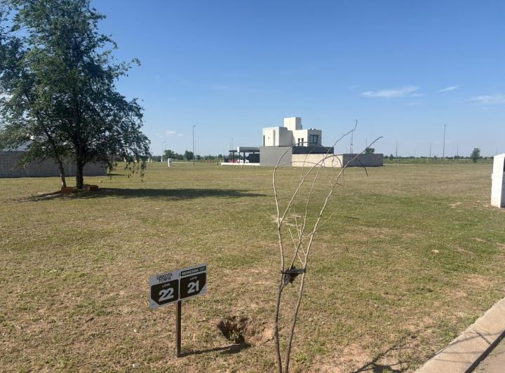 Terreno · 360m²