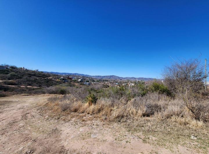 Terreno · 975m²