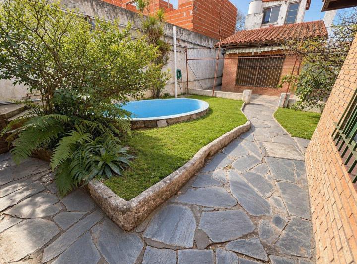 Casa · 161m² · 4 Ambientes · 1 Cochera
