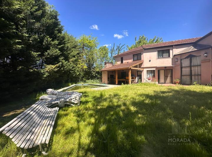 Casa · 170m² · 5 Ambientes · 3 Cocheras