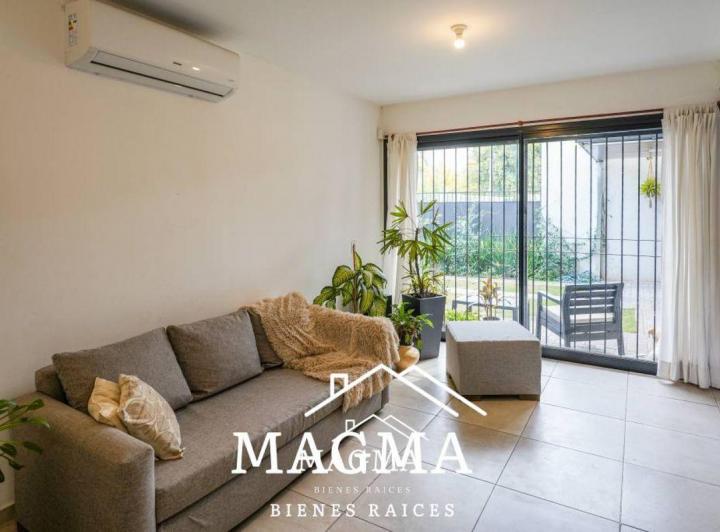 Casa · 130m² · 6 Ambientes · 1 Cochera
