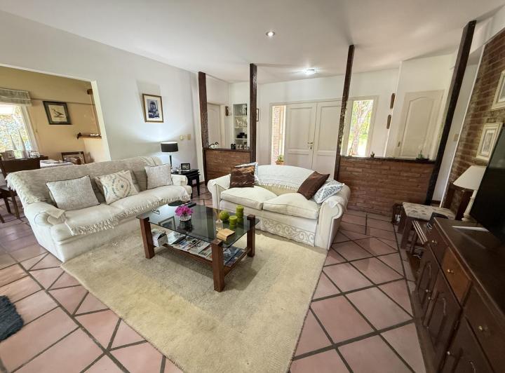 Casa · 150m² · 6 Ambientes