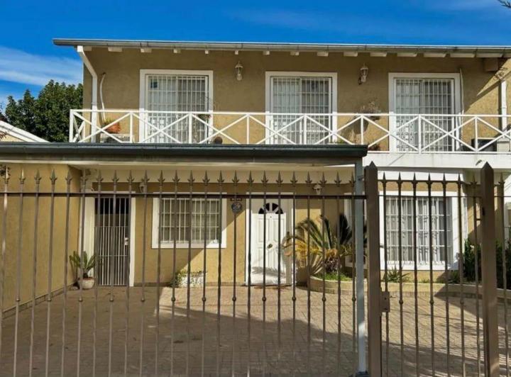 Casa · 186m² · 5 Ambientes