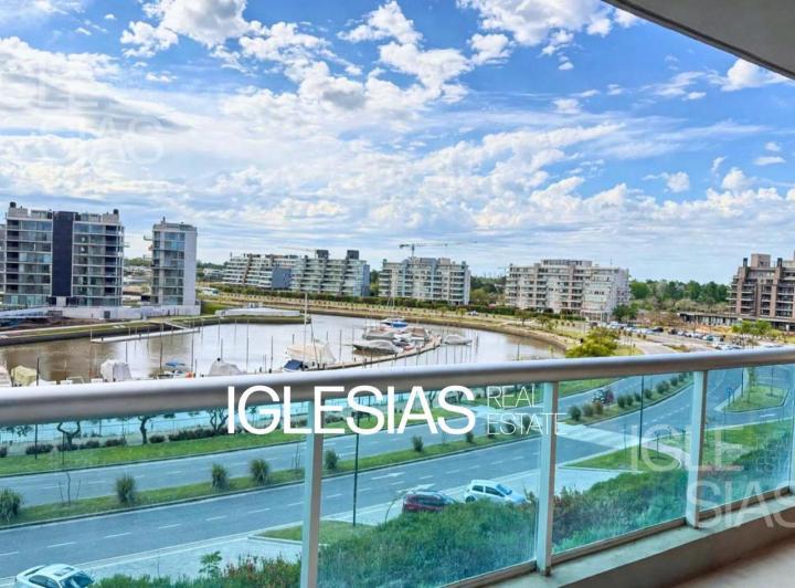 Departamento · 72m² · 3 Ambientes · 1 Cochera