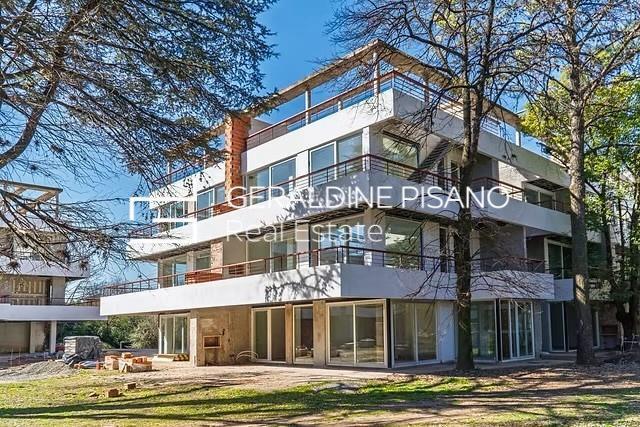 Departamento · 82m² · 3 Ambientes · 1 Cochera