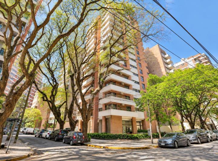 Departamento · 94m² · 4 Ambientes · 1 Cochera