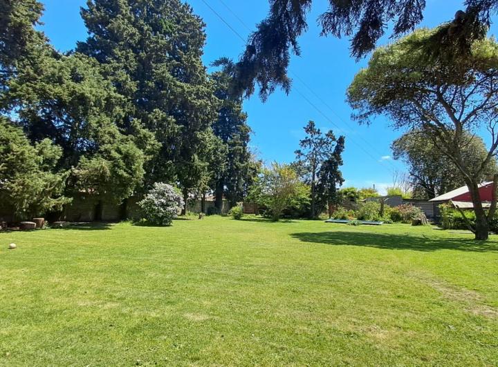 Terreno · 235m²