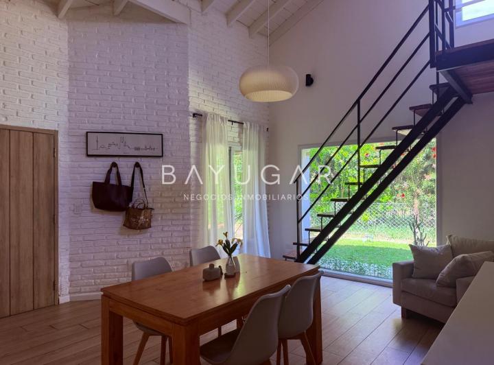 Casa · 132m² · 4 Ambientes · 2 Cocheras