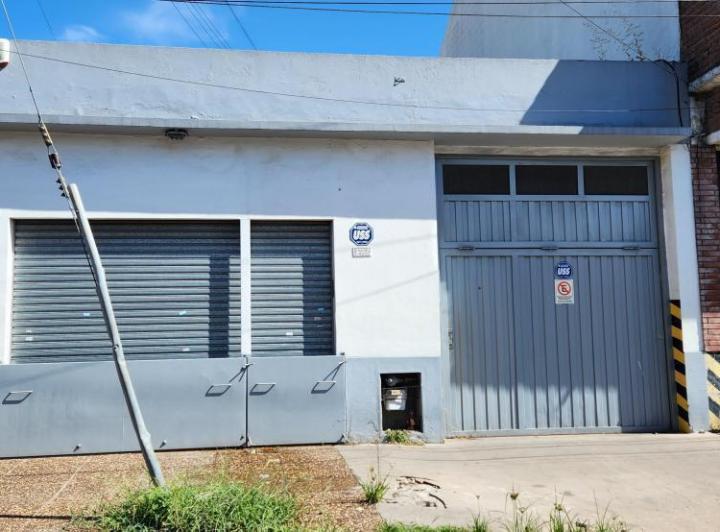 Depósito · 375m² · 3 Ambientes