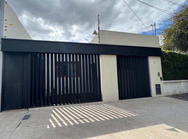 Casa · 162m² · 4 Ambientes
