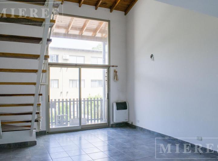 Departamento · 50m² · 2 Ambientes · 1 Cochera
