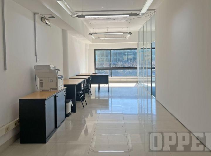Oficina comercial · 109m²