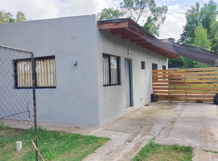 Casa · 70m² · 3 Ambientes · 2 Cocheras