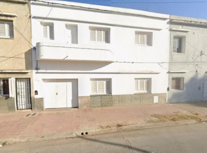 Casa · 160m² · 5 Ambientes · 1 Cochera