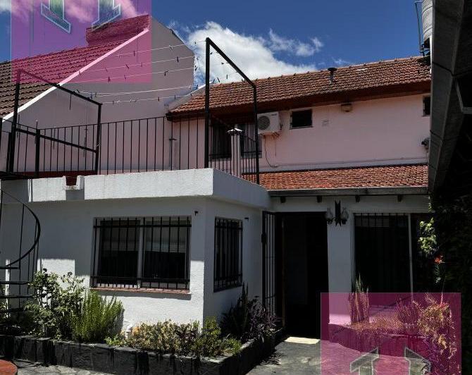 Casa · 300m² · 5 Ambientes · 5 Cocheras