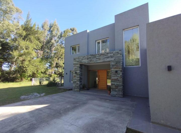 Casa · 345m² · 5 Ambientes