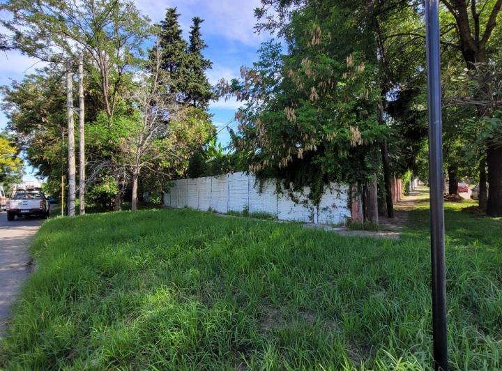 Terreno · 583m²