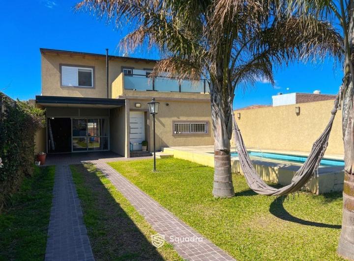 Casa · 150m² · 7 Ambientes · 3 Cocheras
