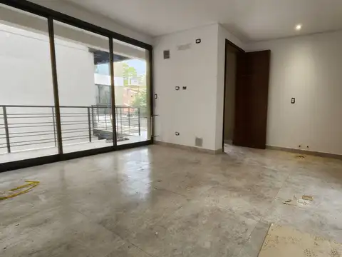 Venta hermoso depto a estrenar en 5° seccion
