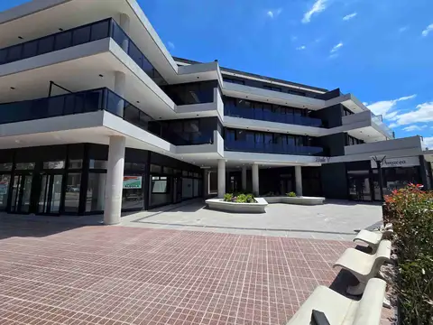 Departamento de alta gama en villa carlos paz, 3 dormitorios, 3 baños, 233 mt2 . edificio etoile v. la exclusividad no tiene precio.