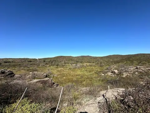 Campo venta carlos paz
