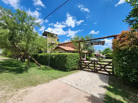 Venta complejo de cabañas en arroyo de los patos