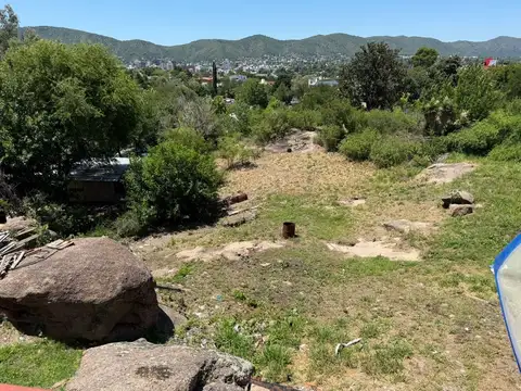 Venta terreno 2089m2 ideal para desarrollo. c paz