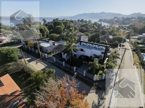 Casa en venta en costa azul con 4 dormitorios, pileta y sauna / pho8092324 /