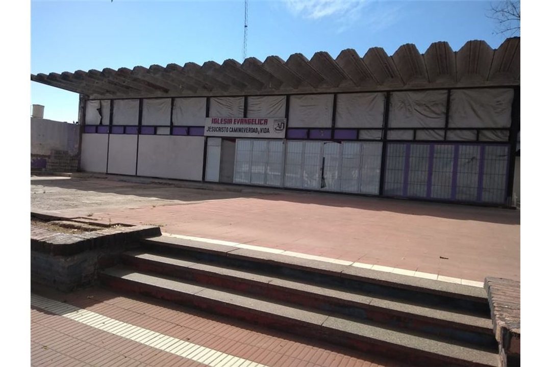 VENTA GALPON COMERCIAL AV PPAL - R DE LA FRONTERA