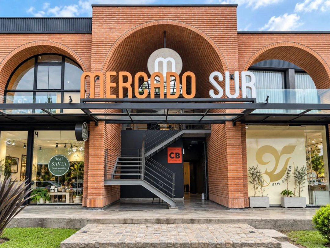 VENTA LOCAL COMERCIAL YERBA BUENA MERCADO SUR
