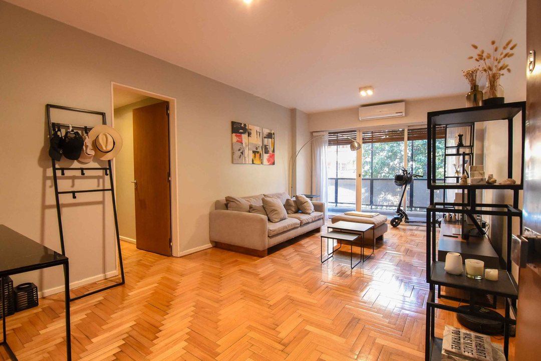 VENTA DEPTO 4 AMB COCHERA Y BAULERA CABALLITO